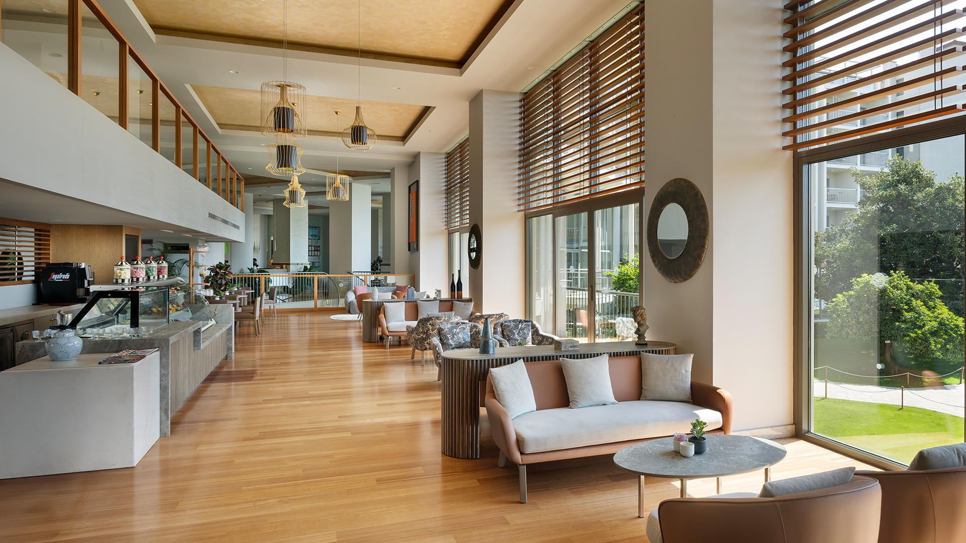 Arum Barut Collection