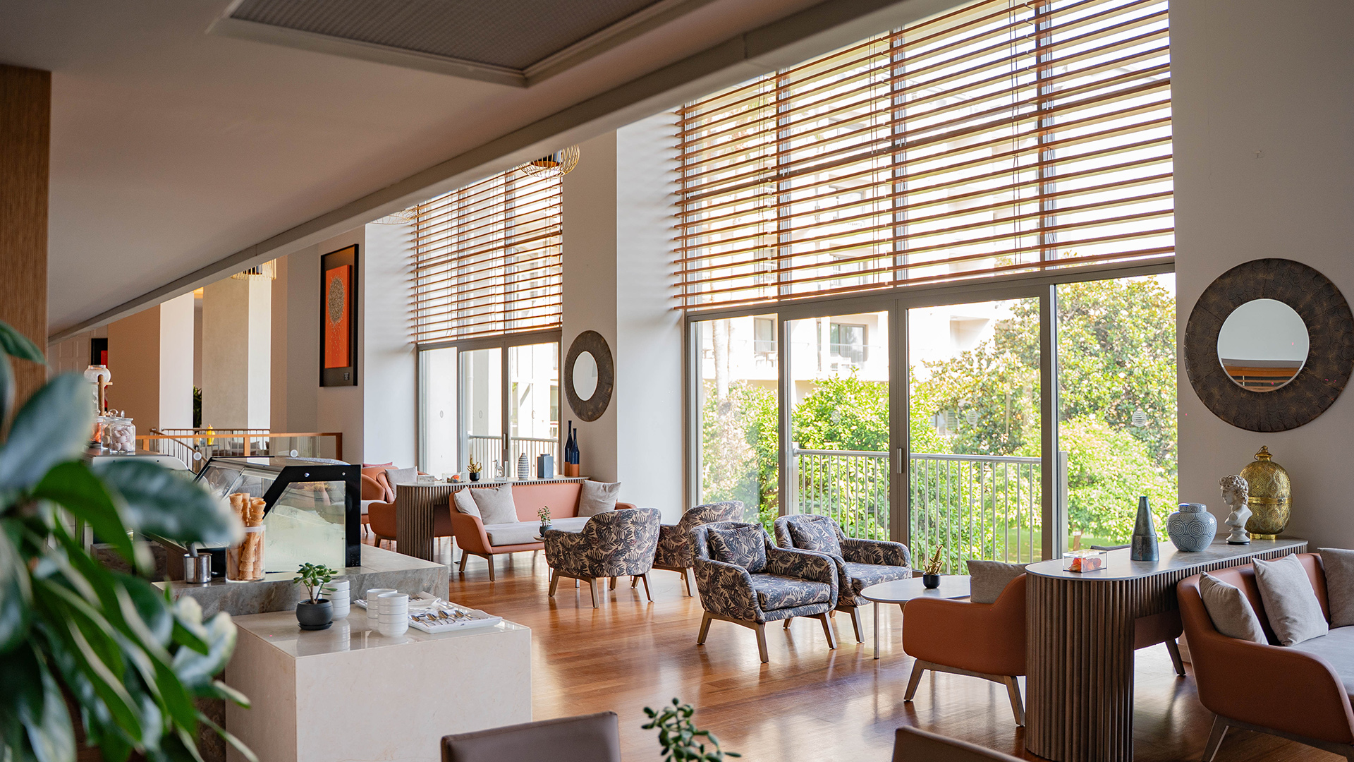 Arum Barut Collection